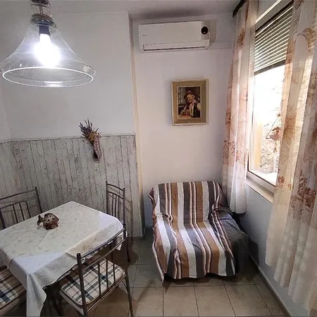 Apartman Mirjana App *